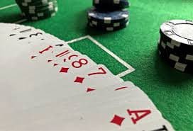 Meja poker di koi toto